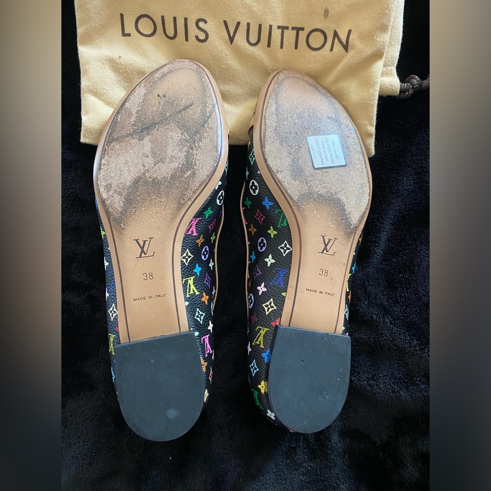 Pre-Loved Louis Vuitton Flats - Picture 2 of 12